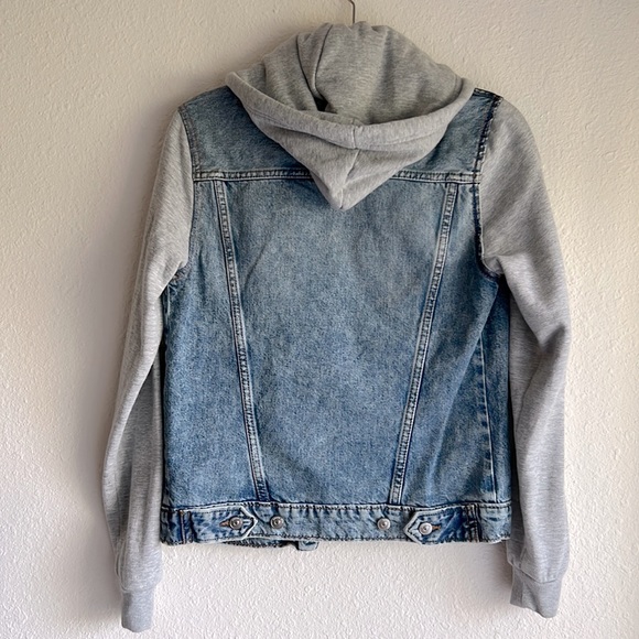 H&M Hooded Denim Jacket (Divided) - Picture 3 of 6